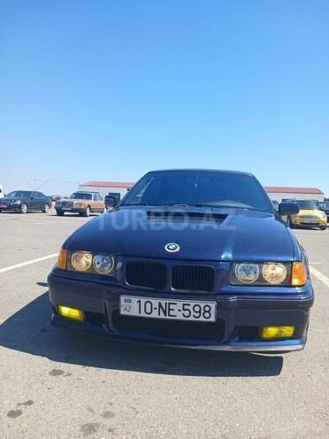 BMW 318 1993, 250,000 km - 1.8 l - Bakı