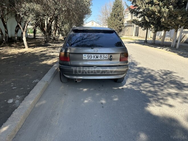 Opel Astra 1994, 336,585 km - 2.0 l - Sumqayıt