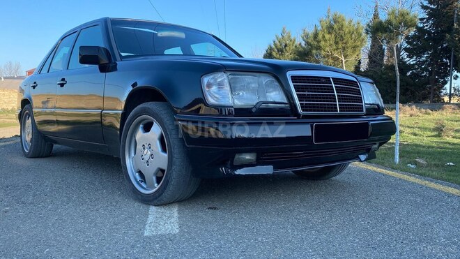 Mercedes E 220 1993, 600,000 km - 2.2 l - Bakı