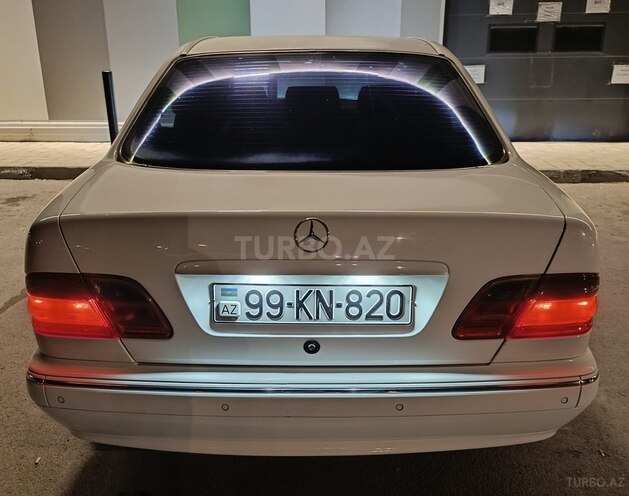 Mercedes E 320 2001, 320,000 km - 3.2 l - Sumqayıt