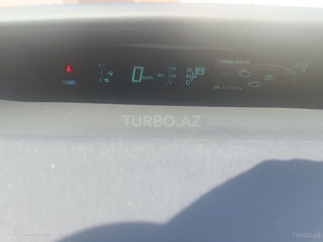 Toyota Prius 2014, 178,000 km - 1.8 l - Bakı