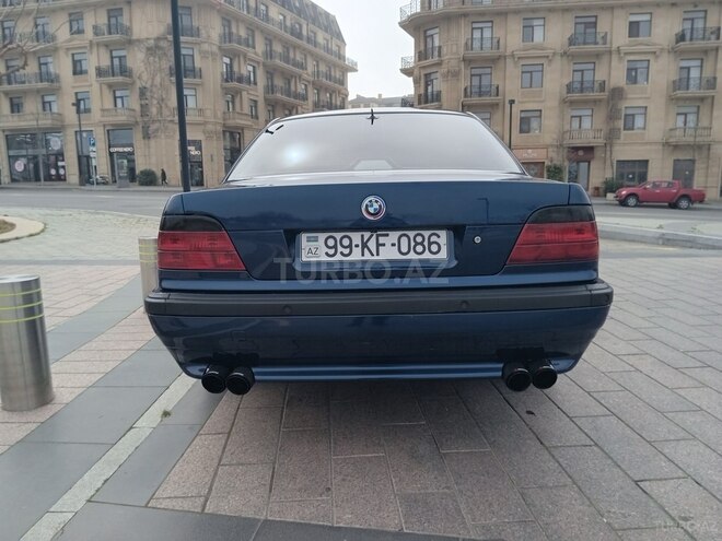 BMW 740 1999, 217,000 km - 4.4 l - Bakı