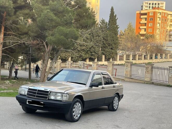 Mercedes 190 1990, 335,000 km - 2.0 l - Bakı