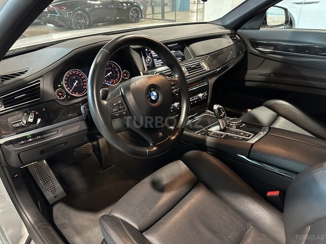 BMW 740 2015, 61,500 km - 3.0 l - Bakı