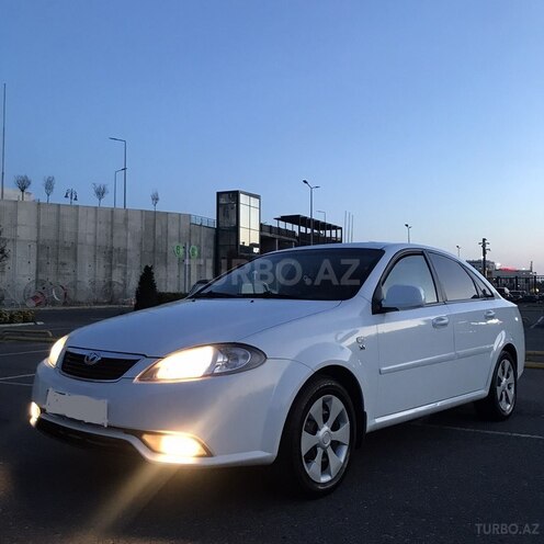 Daewoo Gentra 2014, 280,000 km - 1.5 l - Bakı