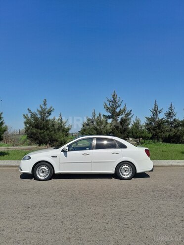Daewoo Gentra 2014, 276,621 km - 1.5 l - Masallı