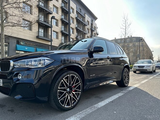 BMW X5 2017, 104,429 km - 3.0 l - Bakı