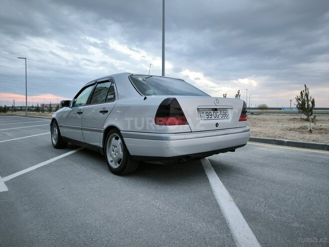Mercedes C 220 1994, 405,000 km - 2.2 l - Bakı