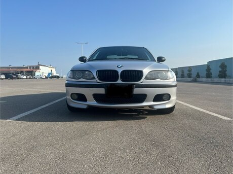 BMW 330 2001