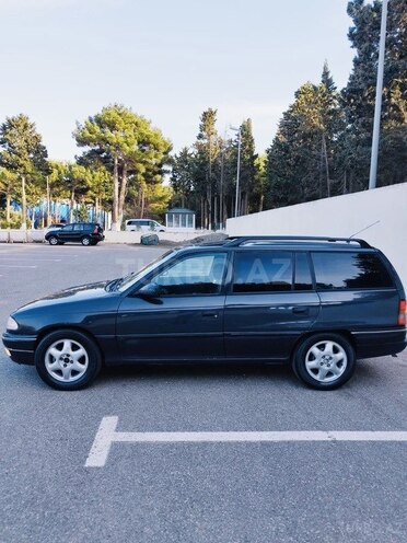 Opel Astra 1997, 245,000 km - 1.6 l - Sumqayıt