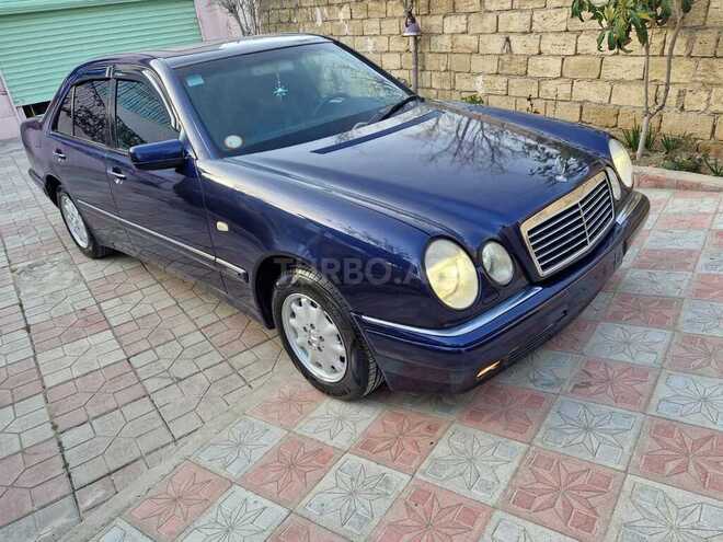 Mercedes E 240 1998, 378,000 km - 2.4 l - Sumqayıt
