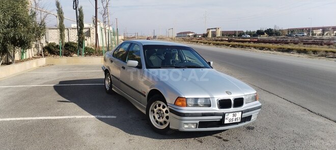 BMW 318 1997, 175,000 km - 1.8 l - Bakı