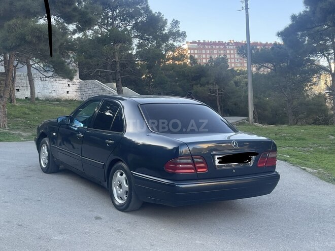 Mercedes E 230 1996, 343,234 km - 2.3 l - Bakı