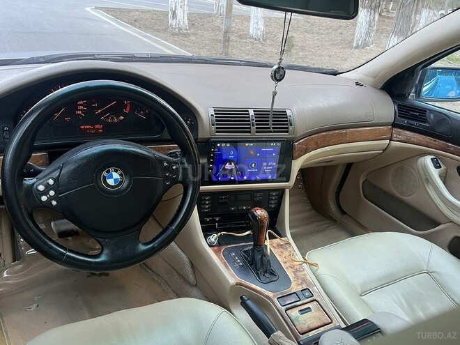 BMW 520 2001, 238,000 km - 2.2 l - Bakı
