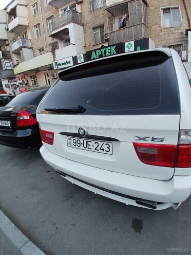 BMW X5 2001, 323,770 km - 4.4 l - Bakı