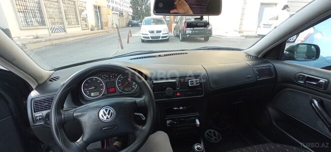 Volkswagen Golf 1999, 250,000 km - 1.4 l - Bakı