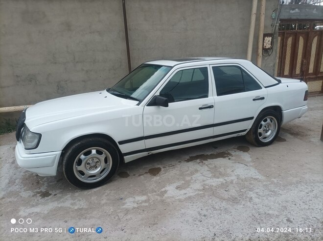 Mercedes E 230 1989, 389,513 km - 2.3 l - Bakı