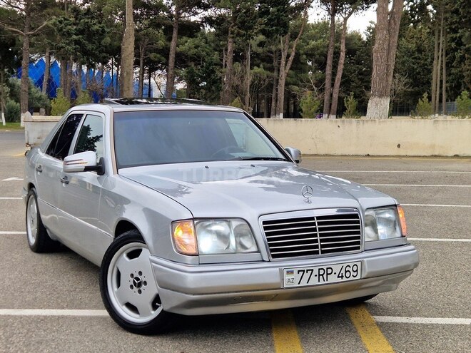 Mercedes E 200 1995, 236,146 km - 2.0 l - Sumqayıt