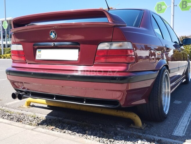 BMW 318 1993, 470,000 km - 1.8 l - Bakı
