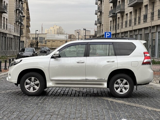 Toyota Prado 2014, 105,954 km - 2.7 l - Bakı