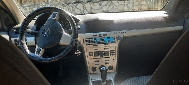 Opel Astra 2008, 185,000 km - 1.4 l - Yevlax