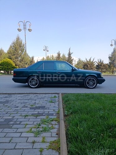 Mercedes E 200 1994, 437,531 km - 2.0 l - Bakı