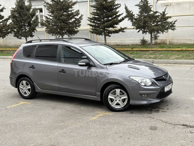 Hyundai i30 2011, 228,500 km - 1.6 l - Bakı