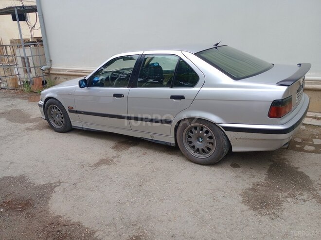 BMW 320 1991, 540,000 km - 2.0 l - Bakı