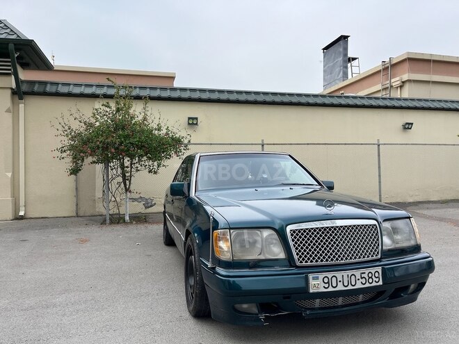 Mercedes E 280 1995, 465,700 km - 2.8 l - Göyçay