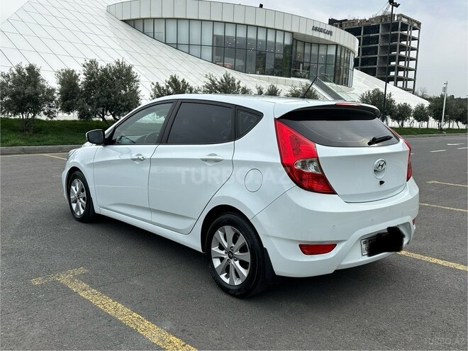 Hyundai Accent 2015, 182,000 km - 1.6 l - Bakı