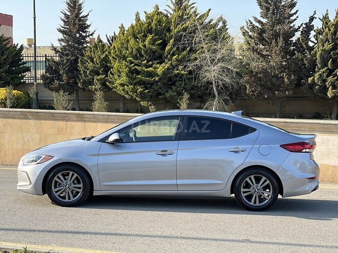 Hyundai Elantra 2016, 74,500 km - 2.0 l - Bakı