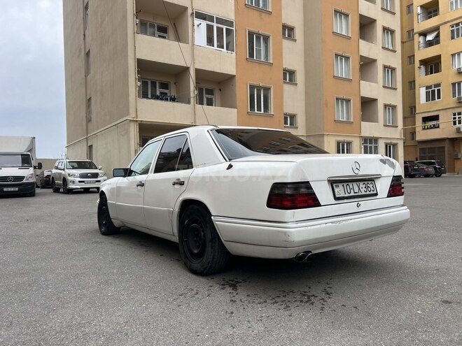 Mercedes E 300 1993, 500,000 km - 3.0 l - Bakı