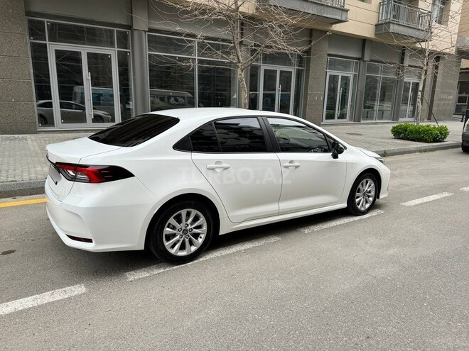 Toyota Corolla 2023, 10,000 km - 1.8 l - Bakı