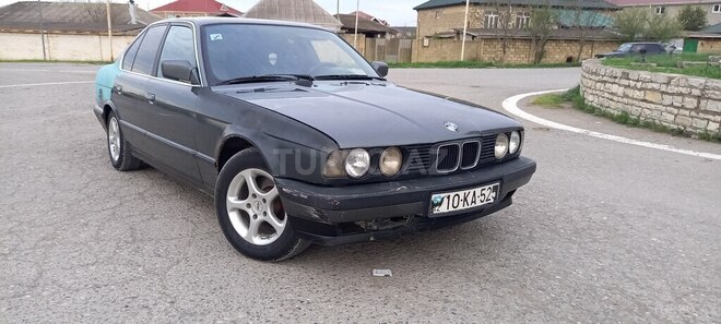 BMW 525 1988, 865,875 km - 2.5 l - Şabran