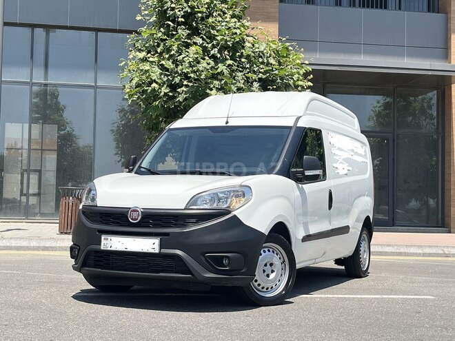 Fiat Doblo 2015, 176,000 km - 1.4 l - Bakı