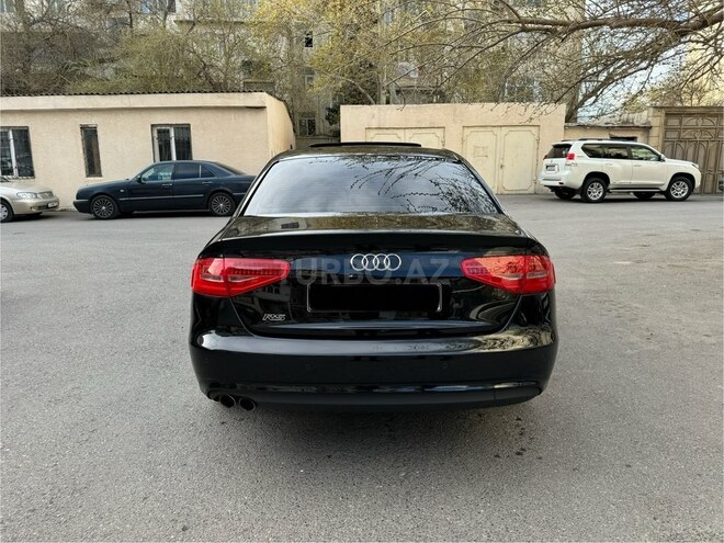 Audi A4 2015, 135,000 km - 1.8 l - Bakı