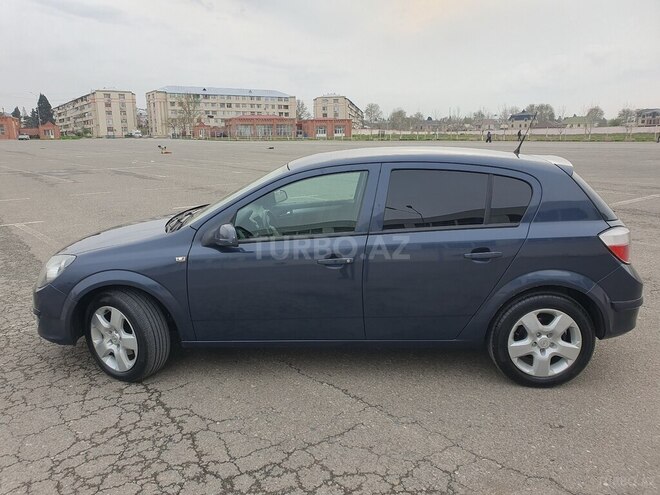 Opel Astra 2006, 240,000 km - 1.3 l - Bakı