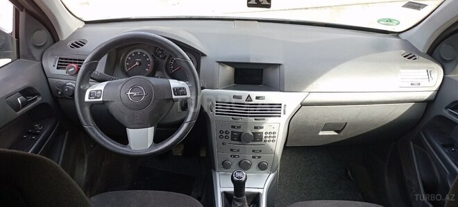 Opel Astra 2009, 220,000 km - 1.6 l - Ağsu