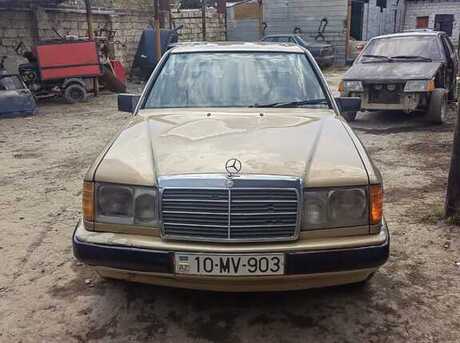Mercedes E 230 1987
