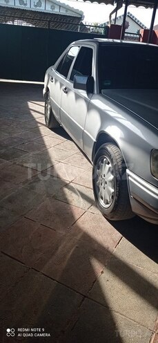 Mercedes E 200 1994, 398,619 km - 2.0 l - Beyləqan