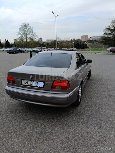BMW 525 2001, 289,000 km - 2.5 l - Gəncə