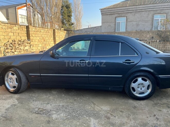 Mercedes E 230 1997, 469,450 km - 2.3 l - Bakı