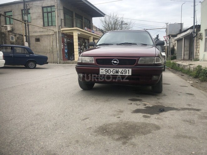 Opel Astra 1996, 400,000 km - 1.6 l - Bakı