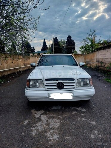 Mercedes E 230 1989, 485,000 km - 2.3 l - Bərdə