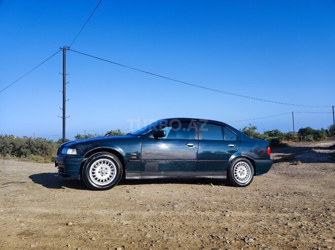 BMW 316 1995, 458,000 km - 1.6 l - Neftçala