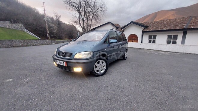 Opel Zafira 2001, 198,000 km - 1.6 l - Şəki