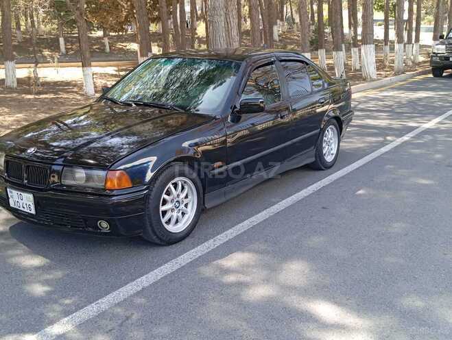 BMW 318 1994, 348,000 km - 1.8 l - Sumqayıt