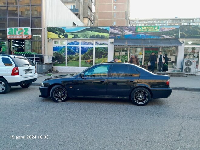 BMW 525 2001, 264,000 km - 2.5 l - Bakı