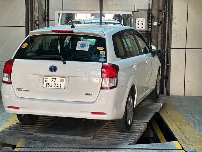 Toyota Corolla 2014, 218,000 km - 1.5 l - Bakı