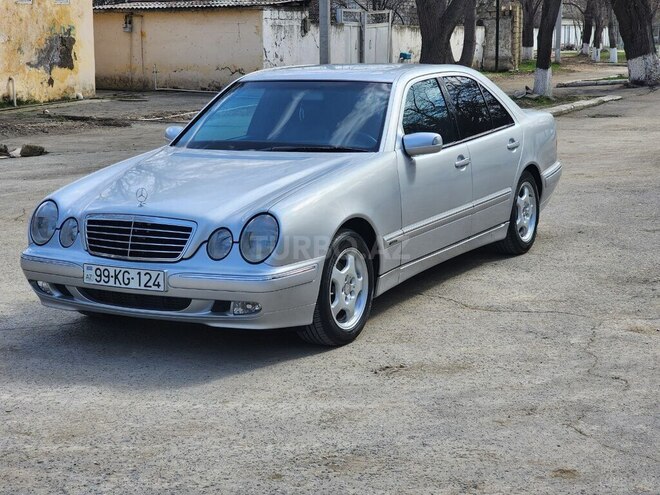 Mercedes E 200 2002, 319,000 km - 2.0 l - Şirvan